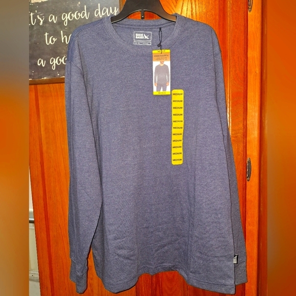 Eddie Bauer Blue Long Sleeve Crewneck T-Shirt in a mens medium. Base layer NWT - Picture 1 of 10